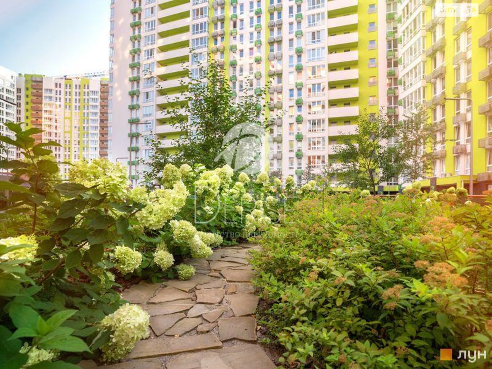 Продаж однокімнатної квартири в Києві, на просп. Берестейський 67, район Святошинський фото 1 Продаж однокімнатної квартири в Києві, на просп. Берестейський 67, район Святошинський фото 1