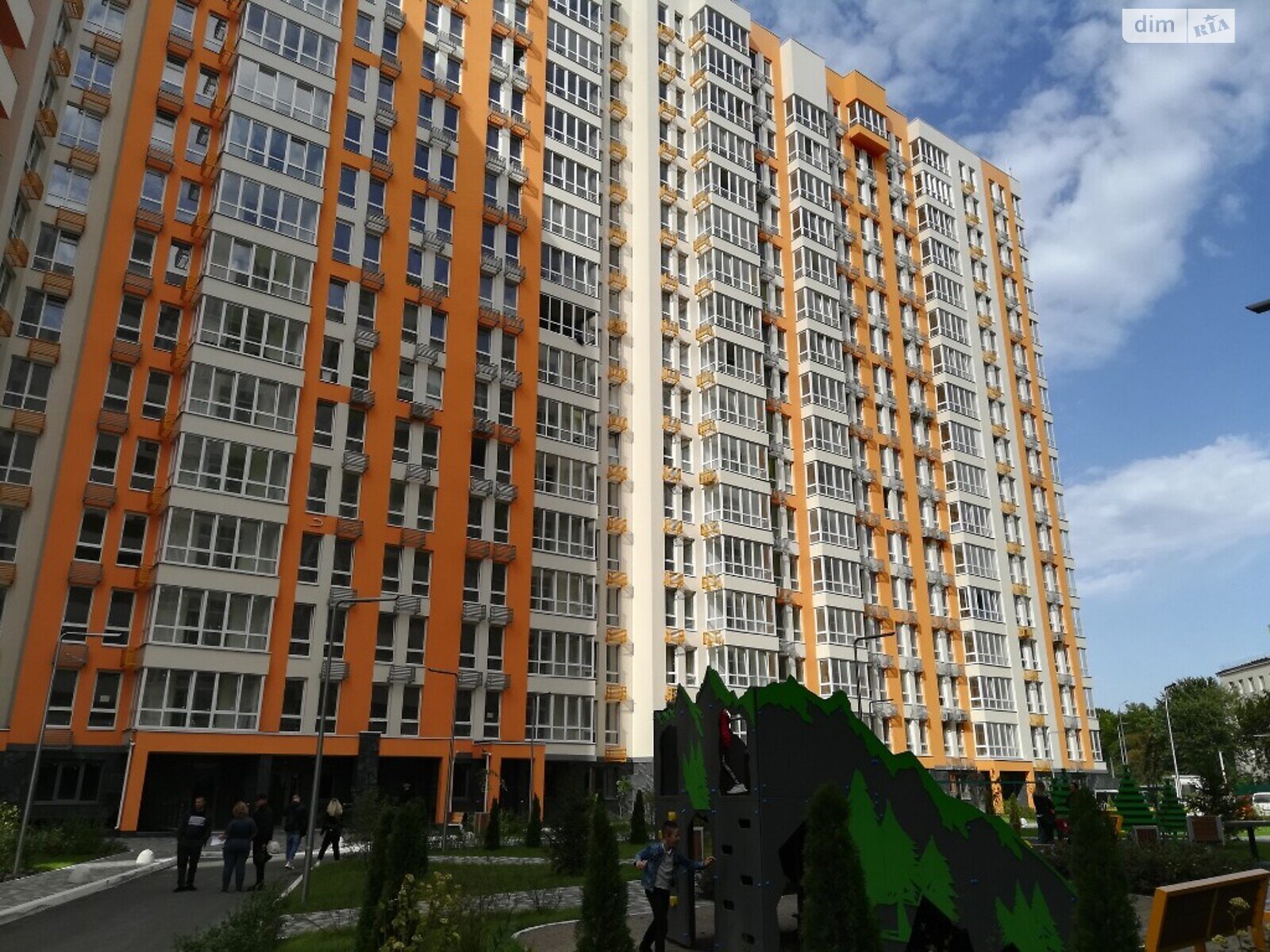 Продажа трехкомнатной квартиры в Киеве, на ул. Победы 65А, район Святошинский фото 1