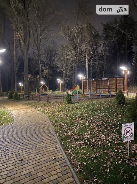 Продажа двухкомнатной квартиры в Киеве, на ул. Пономарева 26, район Святошинский фото 1 Продажа двухкомнатной квартиры в Киеве, на ул. Пономарева 26, район Святошинский фото 1