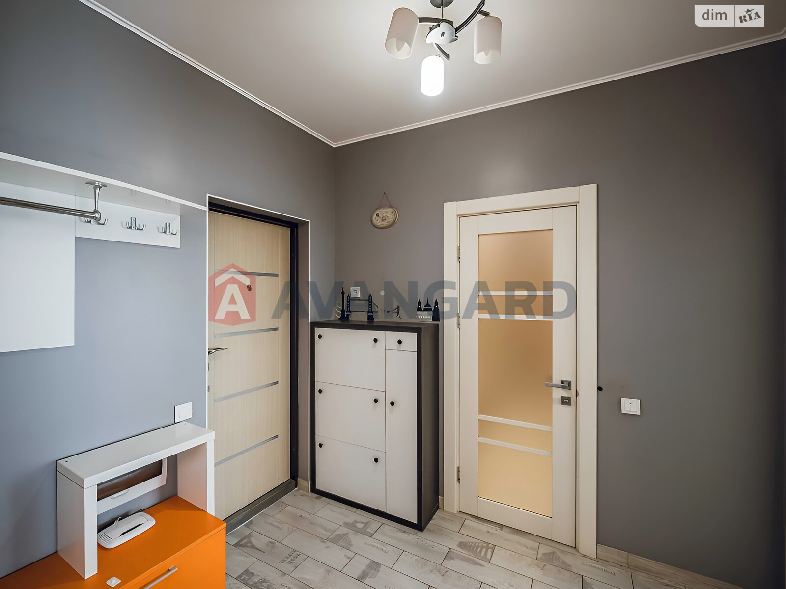 Продажа трехкомнатной квартиры в Киеве, на ул. Пономарева, район Святошинский фото 1 Продажа трехкомнатной квартиры в Киеве, на ул. Пономарева, район Святошинский фото 1