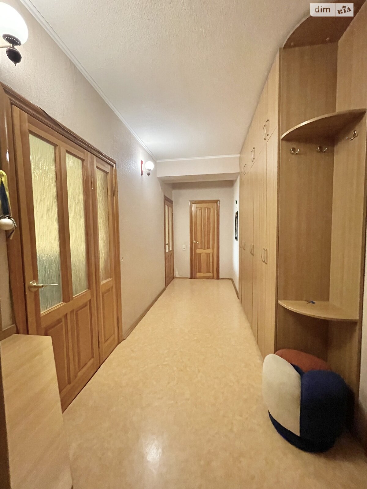 Продаж двокімнатної квартири в Києві, на вул. Прилужна 4/15, район Святошинський фото 1 Продаж двокімнатної квартири в Києві, на вул. Прилужна 4/15, район Святошинський фото 1
