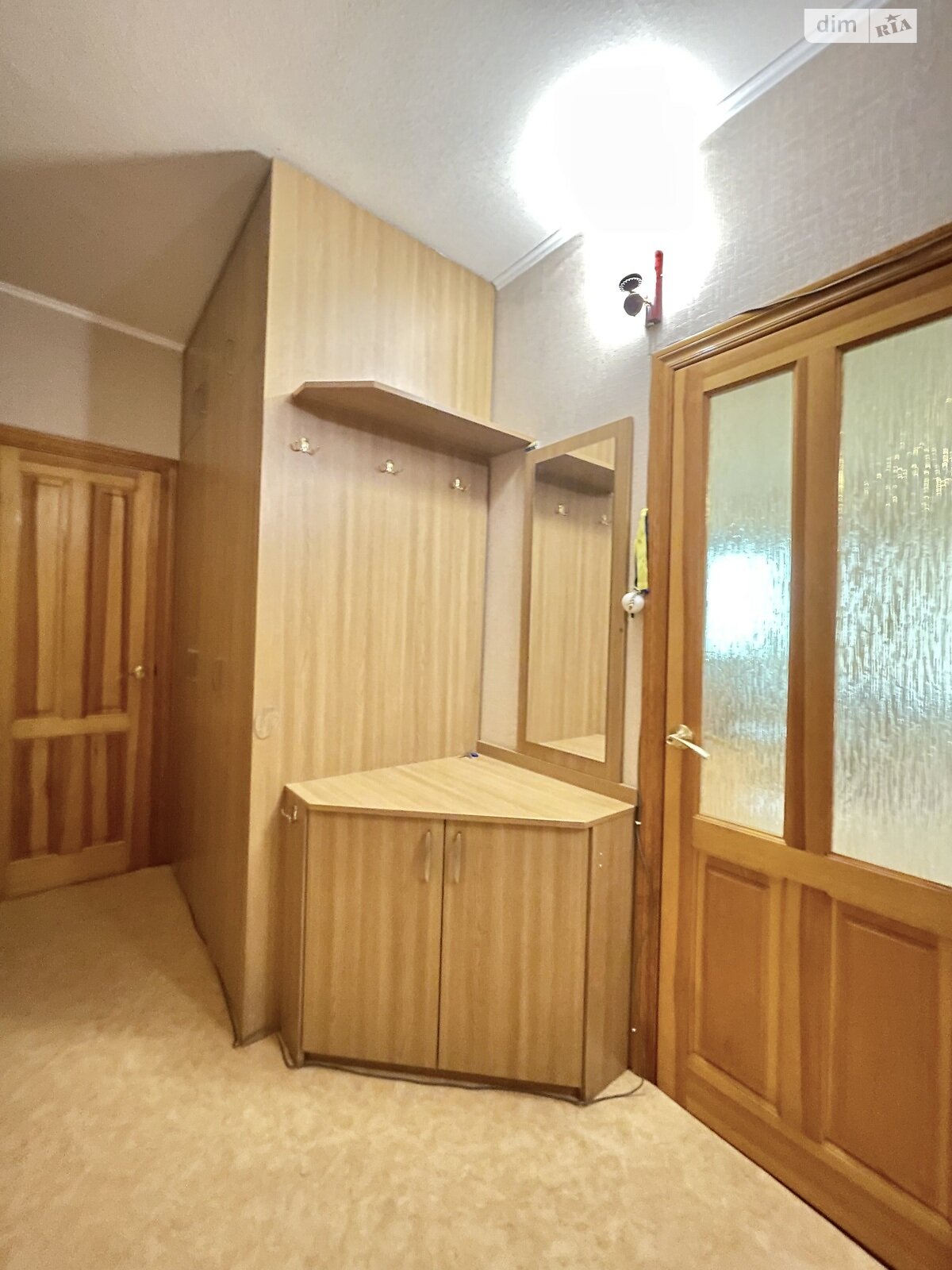 Продаж двокімнатної квартири в Києві, на вул. Прилужна 4/15, район Святошинський фото 1 Продаж двокімнатної квартири в Києві, на вул. Прилужна 4/15, район Святошинський фото 1