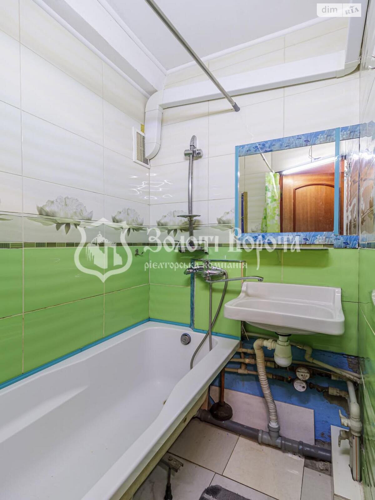 Продажа двухкомнатной квартиры в Киеве, на бул. Жюля Верна 13А, район Святошинский фото 1 Продажа двухкомнатной квартиры в Киеве, на бул. Жюля Верна 13А, район Святошинский фото 1