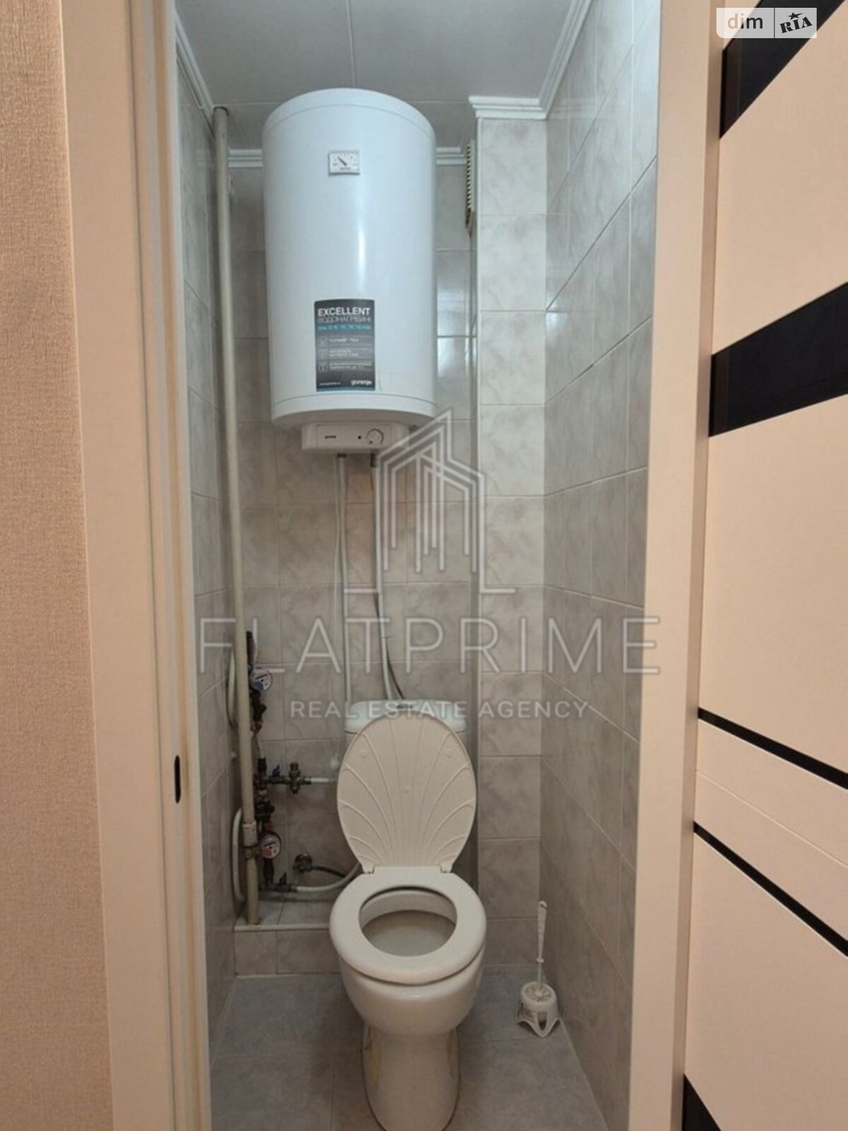 Продаж двокімнатної квартири в Києві, на вул. Симиренка 22Б, район Святошинський фото 1 Продаж двокімнатної квартири в Києві, на вул. Симиренка 22Б, район Святошинський фото 1