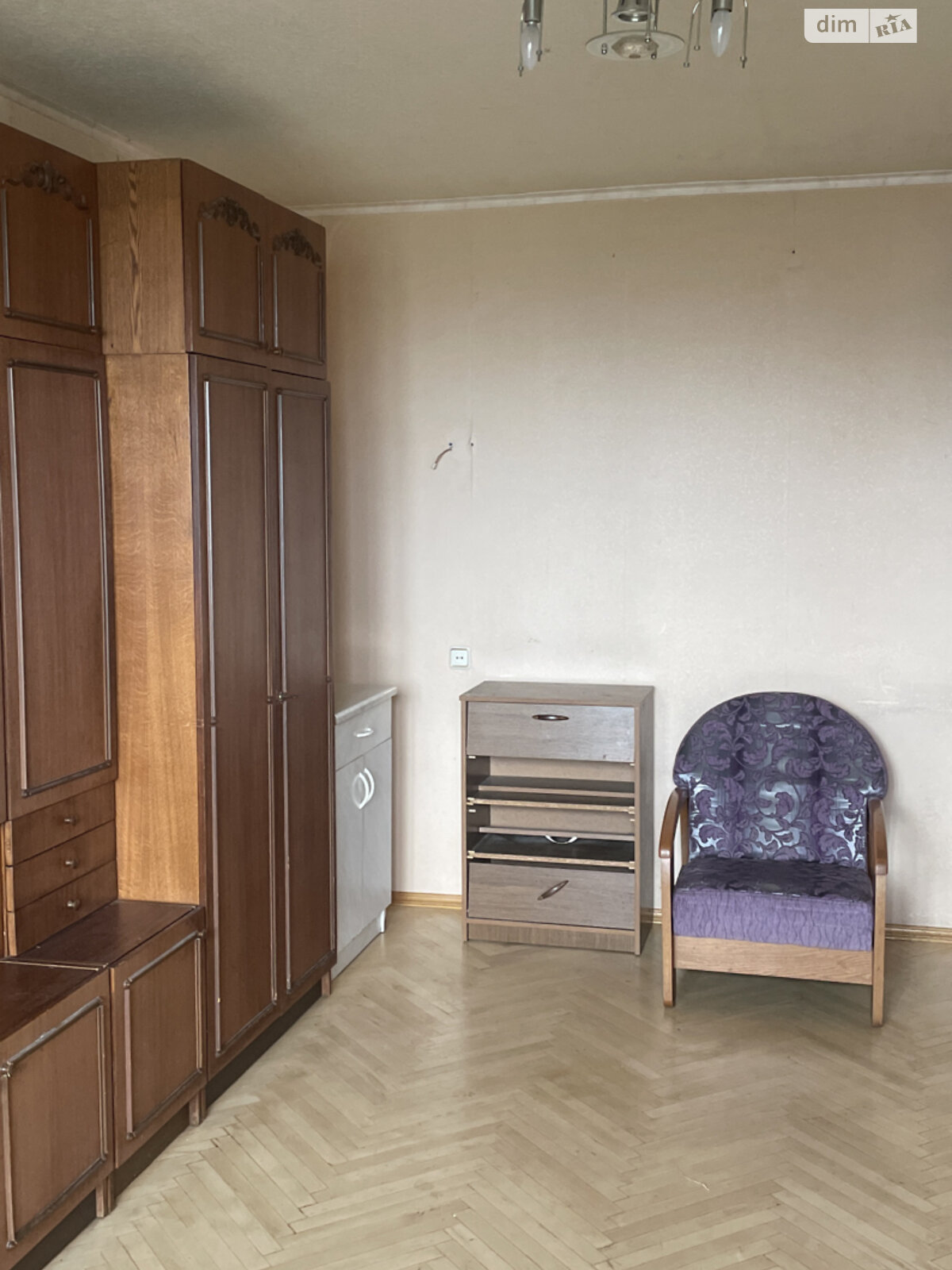 Продажа двухкомнатной квартиры в Киеве, на ул. Тулузы 15, район Святошинский фото 1 Продажа двухкомнатной квартиры в Киеве, на ул. Тулузы 15, район Святошинский фото 1