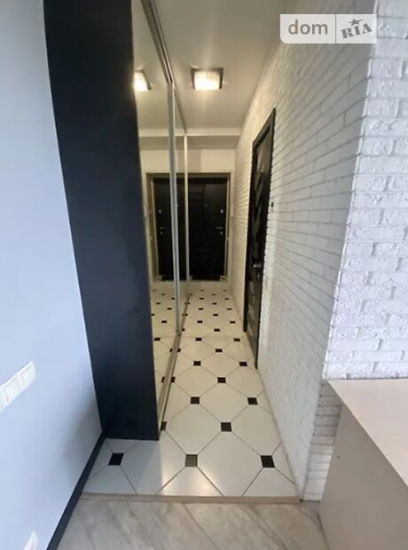 Продажа трехкомнатной квартиры в Киеве, на ул. Василия Кучера 10, район Святошинский фото 1 Продажа трехкомнатной квартиры в Киеве, на ул. Василия Кучера 10, район Святошинский фото 1