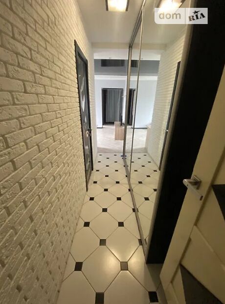 Продажа трехкомнатной квартиры в Киеве, на ул. Василия Кучера 10, район Святошинский фото 1 Продажа трехкомнатной квартиры в Киеве, на ул. Василия Кучера 10, район Святошинский фото 1