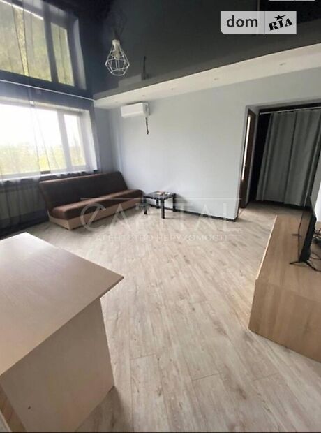 Продажа трехкомнатной квартиры в Киеве, на ул. Василия Кучера 10, район Святошинский фото 1 Продажа трехкомнатной квартиры в Киеве, на ул. Василия Кучера 10, район Святошинский фото 1
