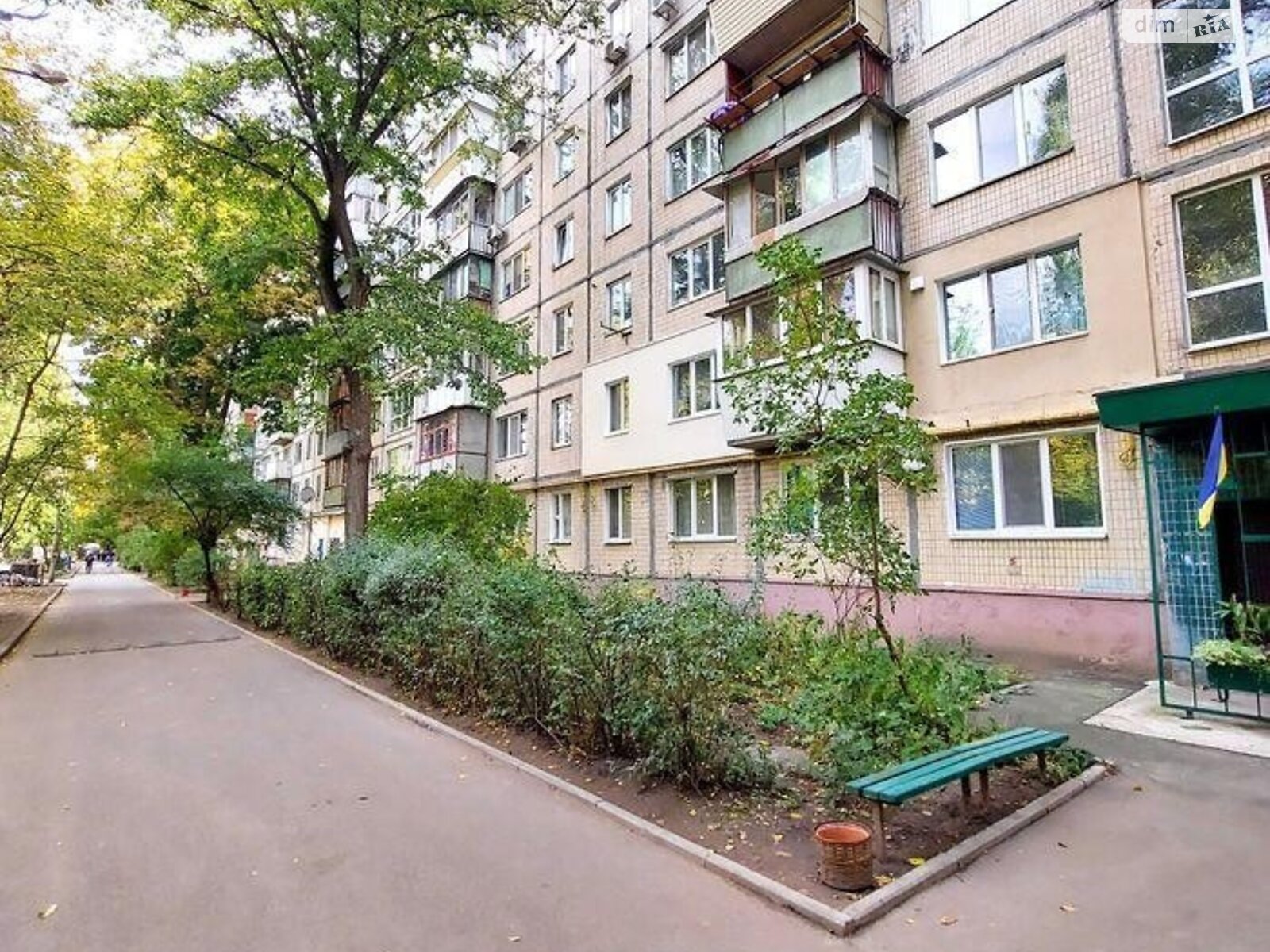 Продажа трехкомнатной квартиры в Киеве, на ул. Василия Кучера 2А, район Святошинский фото 1