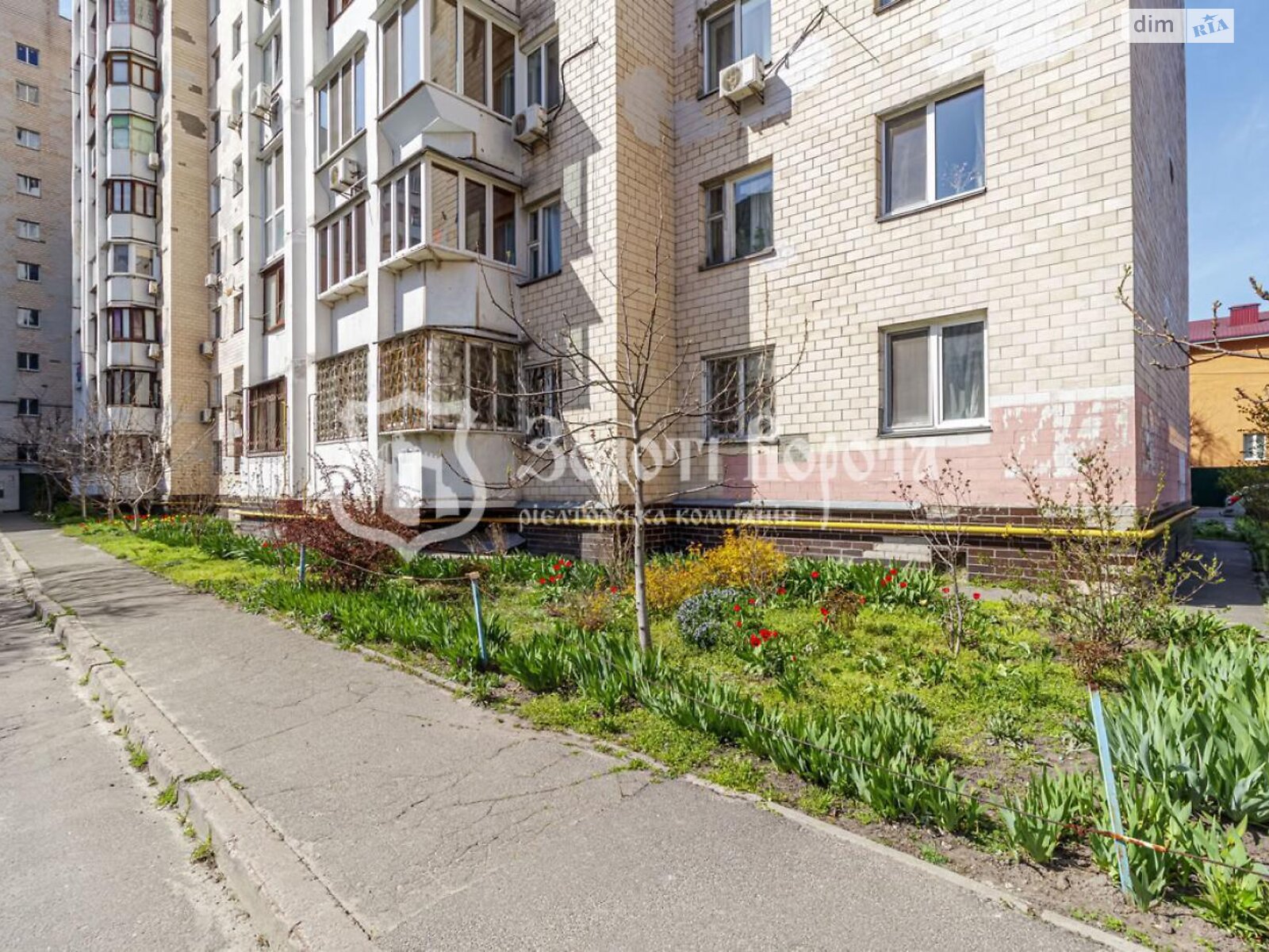 Продажа трехкомнатной квартиры в Киеве, на ул. Василия Стуса 9, район Святошинский фото 1 Продажа трехкомнатной квартиры в Киеве, на ул. Василия Стуса 9, район Святошинский фото 1