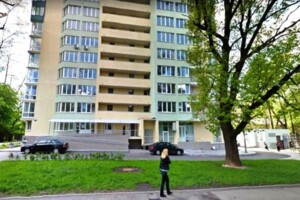 Продажа трехкомнатной квартиры в Киеве, на ул. Верховинная 41, район Святошинский фото 2