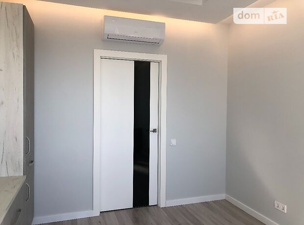 Продажа двухкомнатной квартиры в Киеве, на ул. Львовская 15, район Святошинский фото 1 Продажа двухкомнатной квартиры в Киеве, на ул. Львовская 15, район Святошинский фото 1