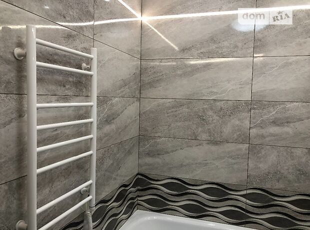 Продажа двухкомнатной квартиры в Киеве, на ул. Львовская 15, район Святошинский фото 1 Продажа двухкомнатной квартиры в Киеве, на ул. Львовская 15, район Святошинский фото 1