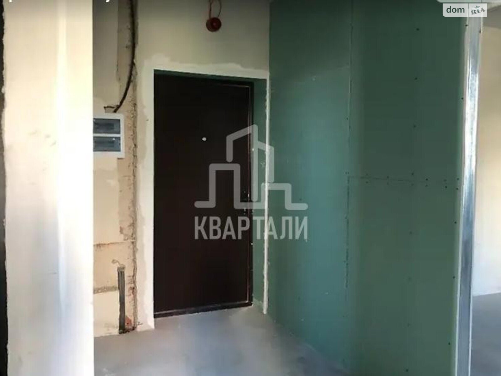 Продаж трикімнатної квартири в Києві, на вул. Львівська 15, район Святошинський фото 1