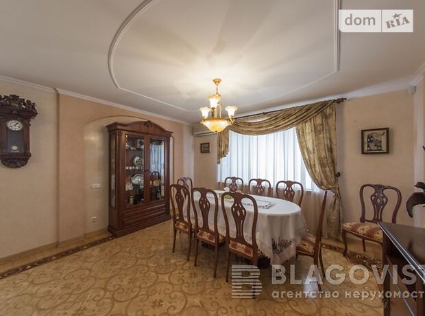 Продажа четырехкомнатной квартиры в Киеве, на ул. Якуба Коласа 2, район Святошинский фото 1 Продажа четырехкомнатной квартиры в Киеве, на ул. Якуба Коласа 2, район Святошинский фото 1
