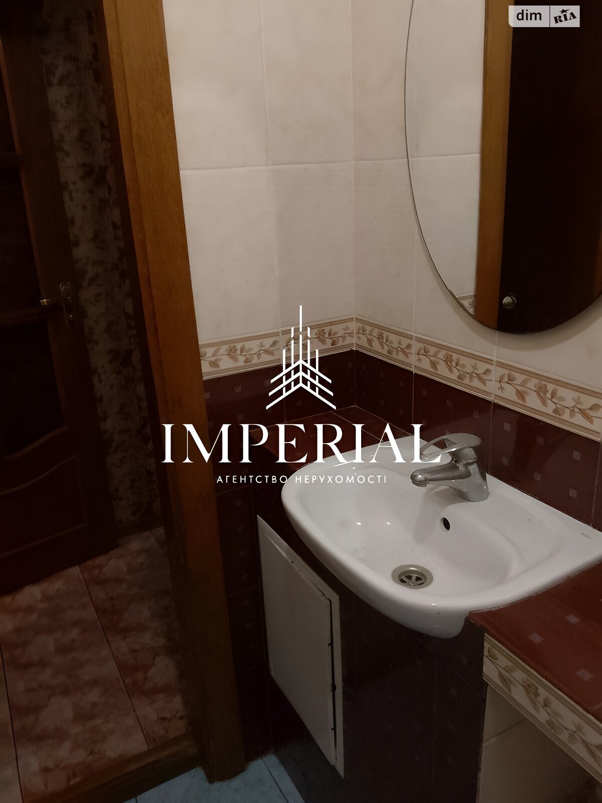 Продажа трехкомнатной квартиры в Киеве, на ул. Якуба Коласа 2, район Святошинский фото 1 Продажа трехкомнатной квартиры в Киеве, на ул. Якуба Коласа 2, район Святошинский фото 1