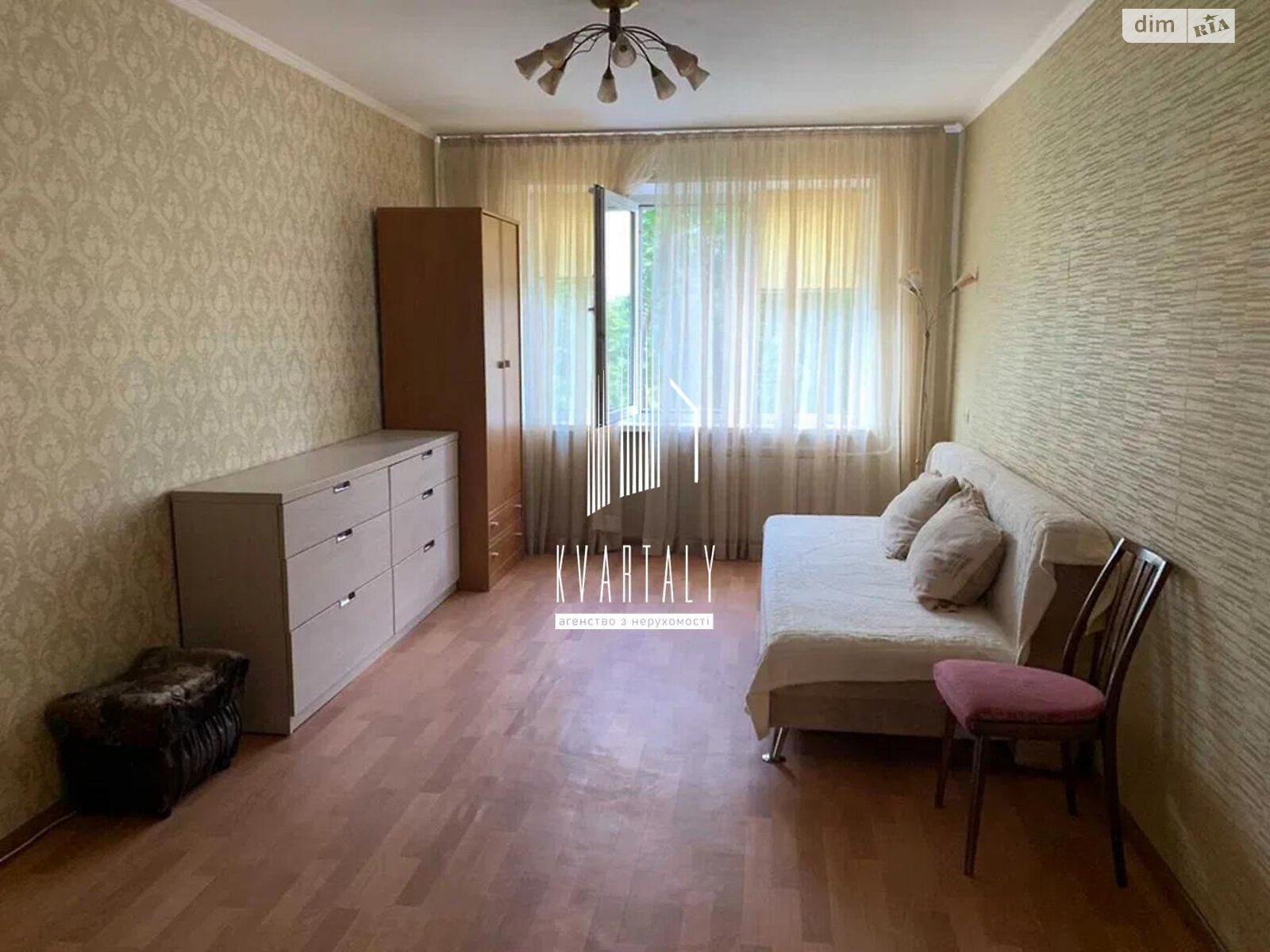 Продаж трикімнатної квартири в Києві, на вул. Бакинська 37, район Сирець фото 1 Продаж трикімнатної квартири в Києві, на вул. Бакинська 37, район Сирець фото 1