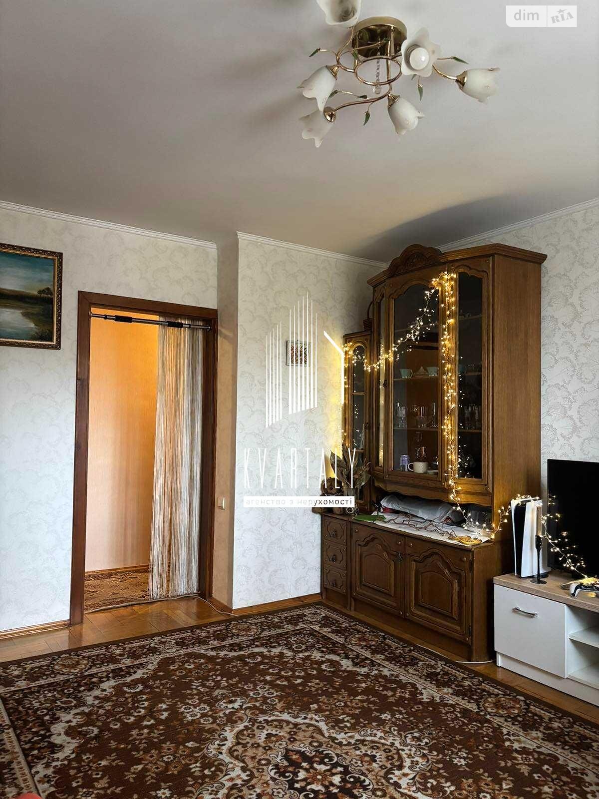 Продаж трикімнатної квартири в Києві, на вул. Олени Теліги 43, район Сирець фото 1 Продаж трикімнатної квартири в Києві, на вул. Олени Теліги 43, район Сирець фото 1