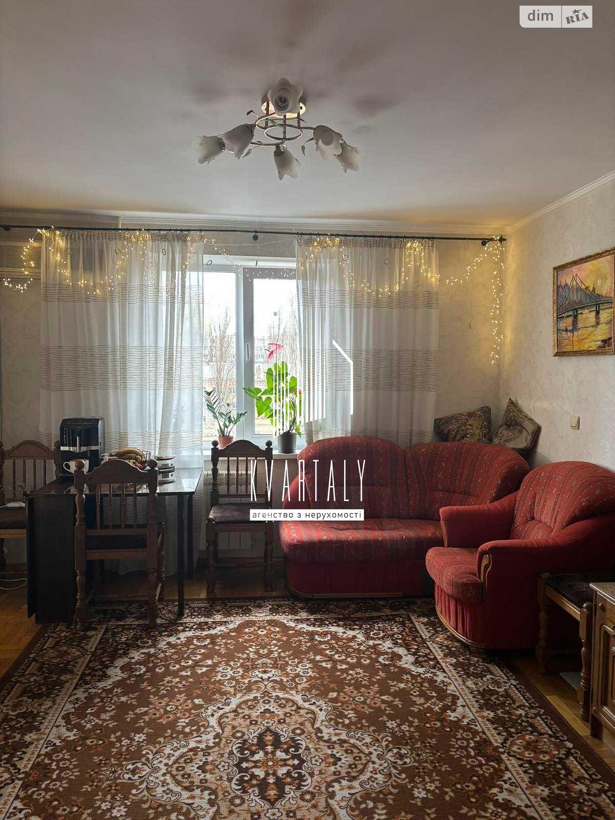 Продаж трикімнатної квартири в Києві, на вул. Олени Теліги 43, район Сирець фото 1 Продаж трикімнатної квартири в Києві, на вул. Олени Теліги 43, район Сирець фото 1