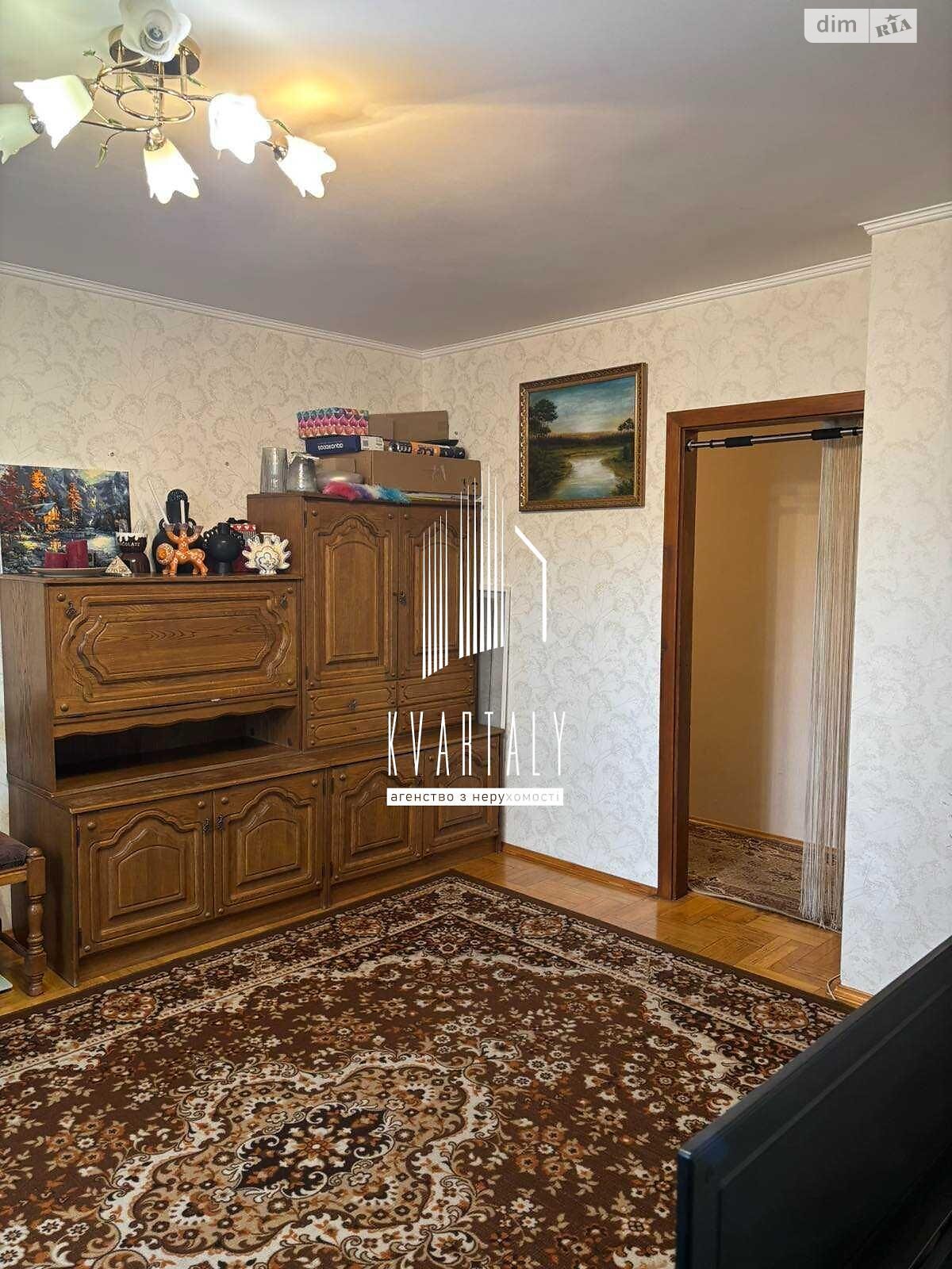 Продаж трикімнатної квартири в Києві, на вул. Олени Теліги 43, район Сирець фото 1 Продаж трикімнатної квартири в Києві, на вул. Олени Теліги 43, район Сирець фото 1