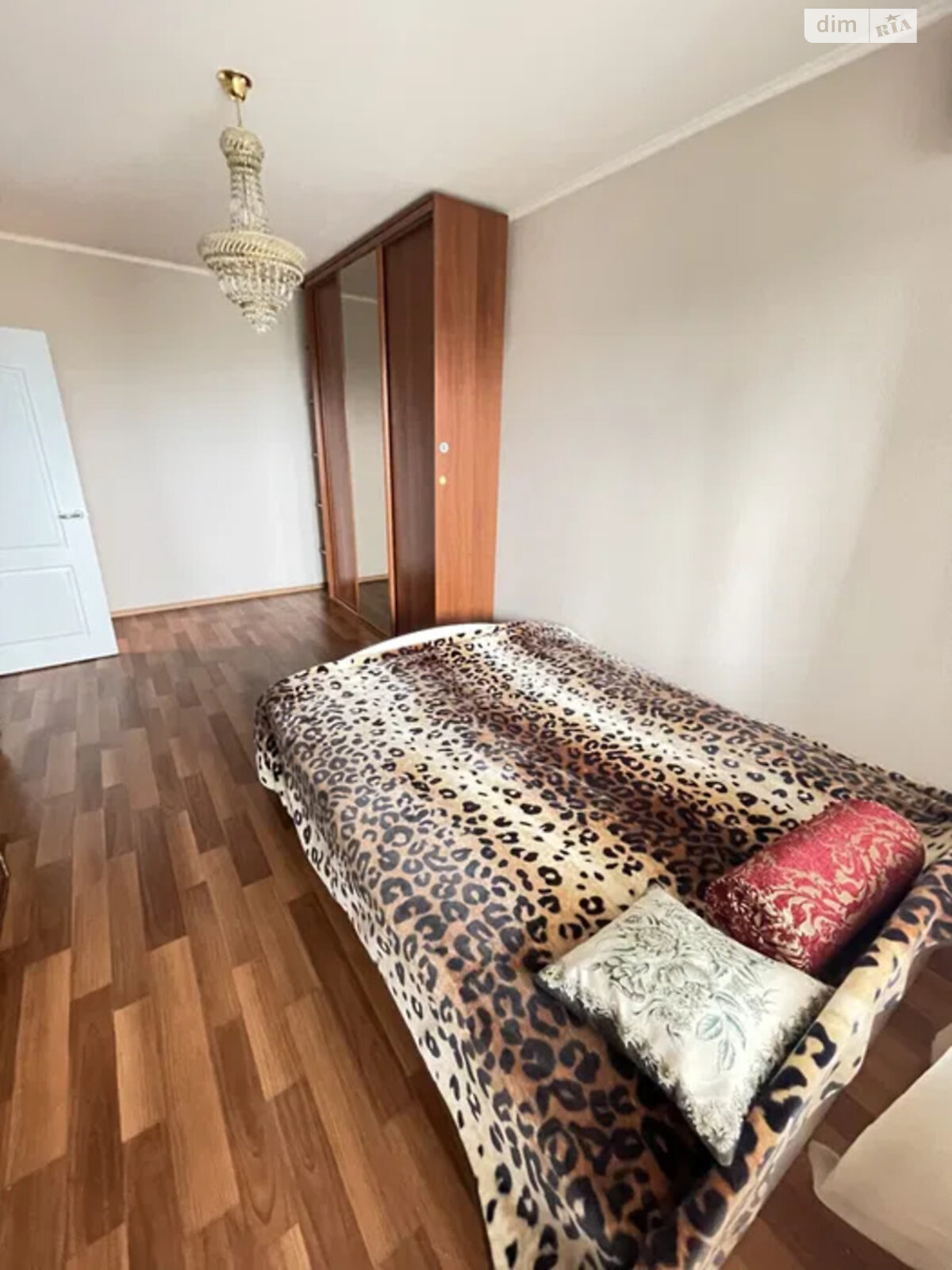 Продажа трехкомнатной квартиры в Киеве, на ул. Ичкерская 18, район Сырец фото 1 Продажа трехкомнатной квартиры в Киеве, на ул. Ичкерская 18, район Сырец фото 1
