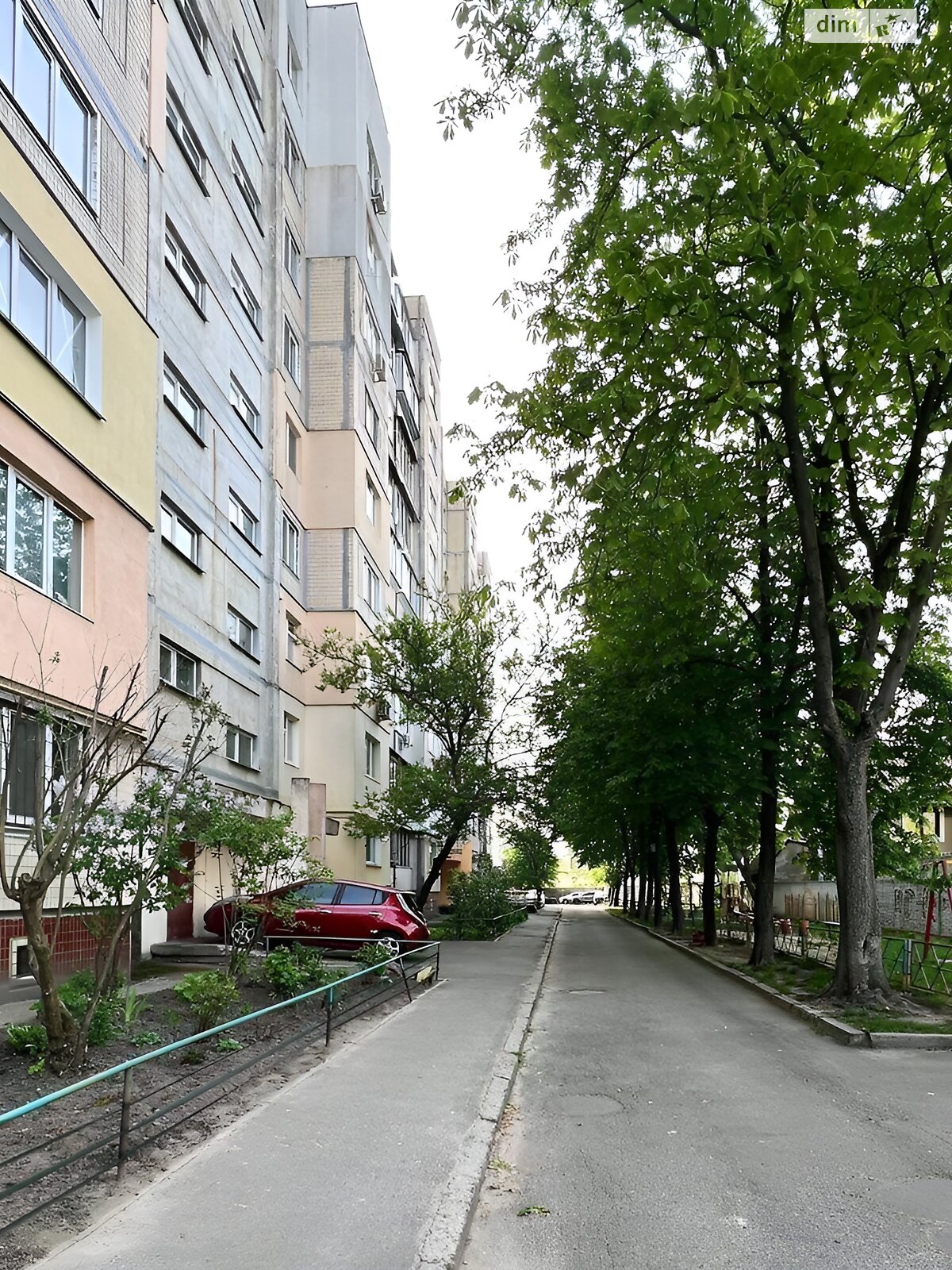 Продажа трехкомнатной квартиры в Киеве, на ул. Владимира Сальского 8, район Сырец фото 1 Продажа трехкомнатной квартиры в Киеве, на ул. Владимира Сальского 8, район Сырец фото 1