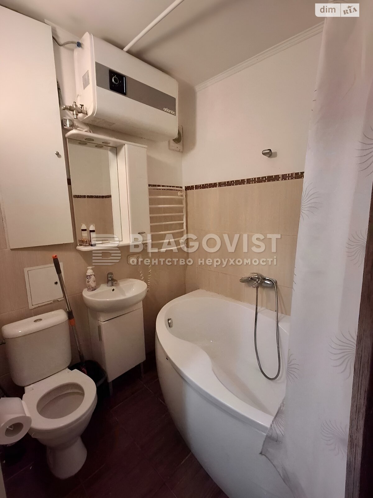 Продаж двокімнатної квартири в Києві, на вул. Ольжича 11А, район Сирець фото 1 Продаж двокімнатної квартири в Києві, на вул. Ольжича 11А, район Сирець фото 1