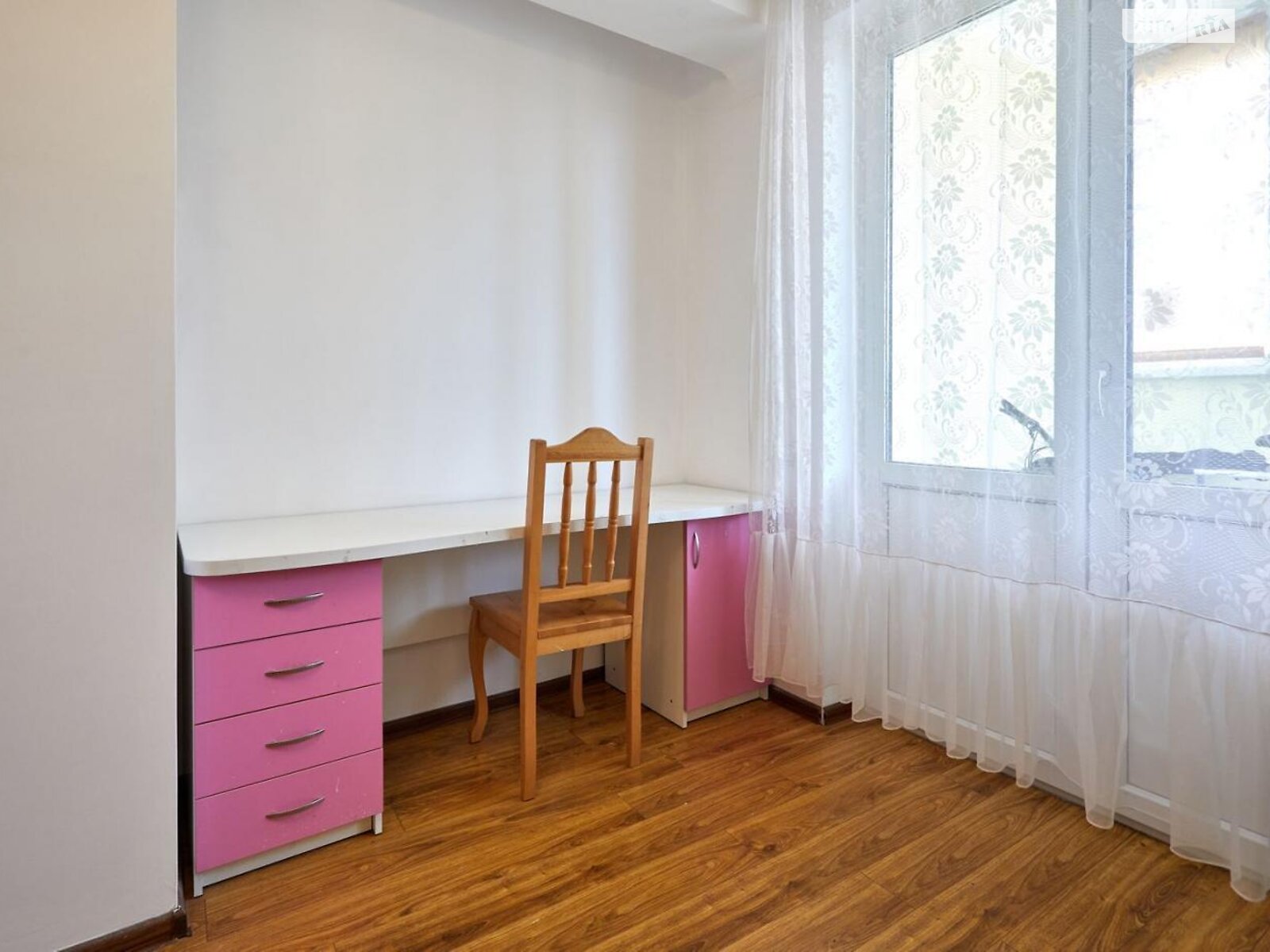 Продажа трехкомнатной квартиры в Киеве, на ул. Рижская 73Г, район Сырец фото 1 Продажа трехкомнатной квартиры в Киеве, на ул. Рижская 73Г, район Сырец фото 1
