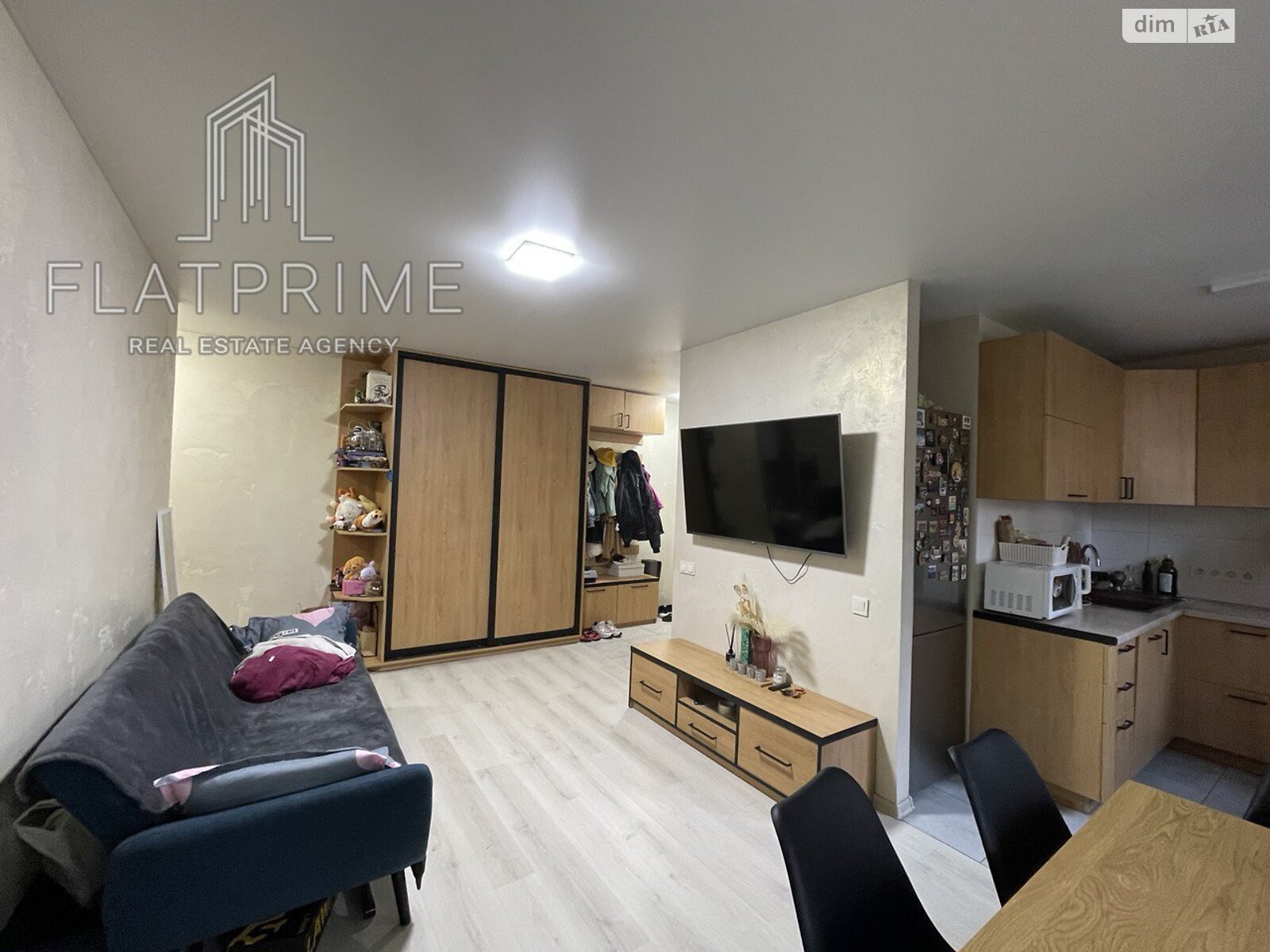 Продаж двокімнатної квартири в Києві, на вул. Ризька 8, район Сирець фото 1