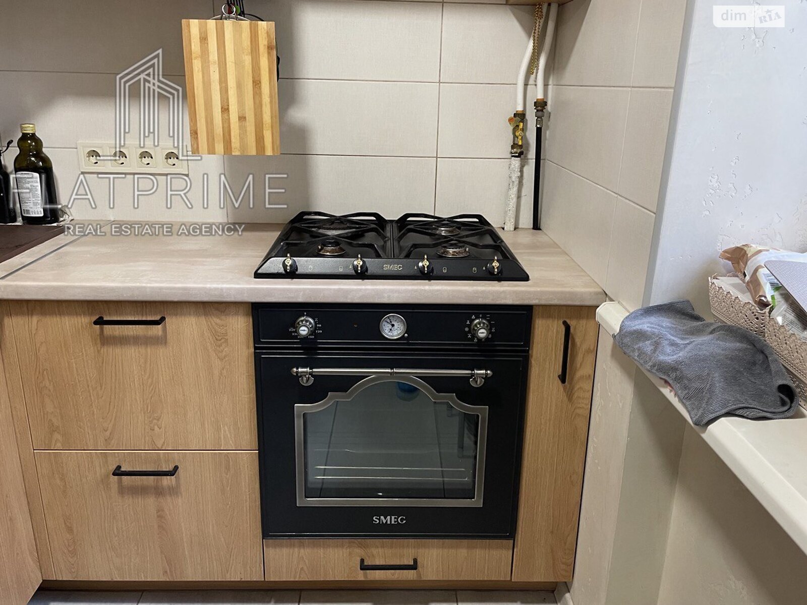 Продаж двокімнатної квартири в Києві, на вул. Ризька 8, район Сирець фото 1