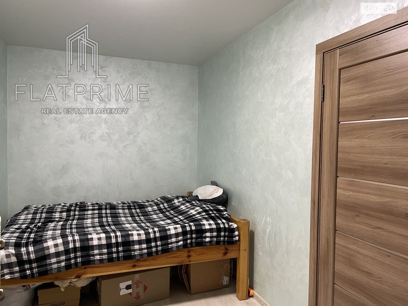 Продаж двокімнатної квартири в Києві, на вул. Ризька 8, район Сирець фото 1