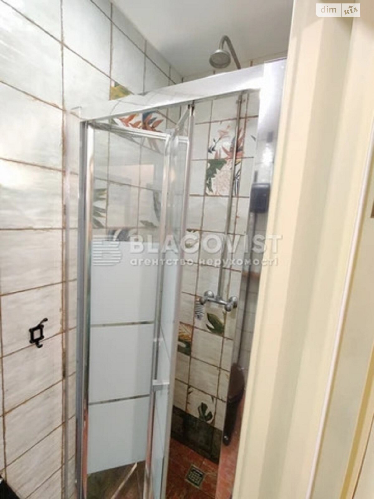 Продажа пятикомнатной квартиры в Киеве, на ул. Степана Руданского, район Сырец фото 1 Продажа пятикомнатной квартиры в Киеве, на ул. Степана Руданского, район Сырец фото 1