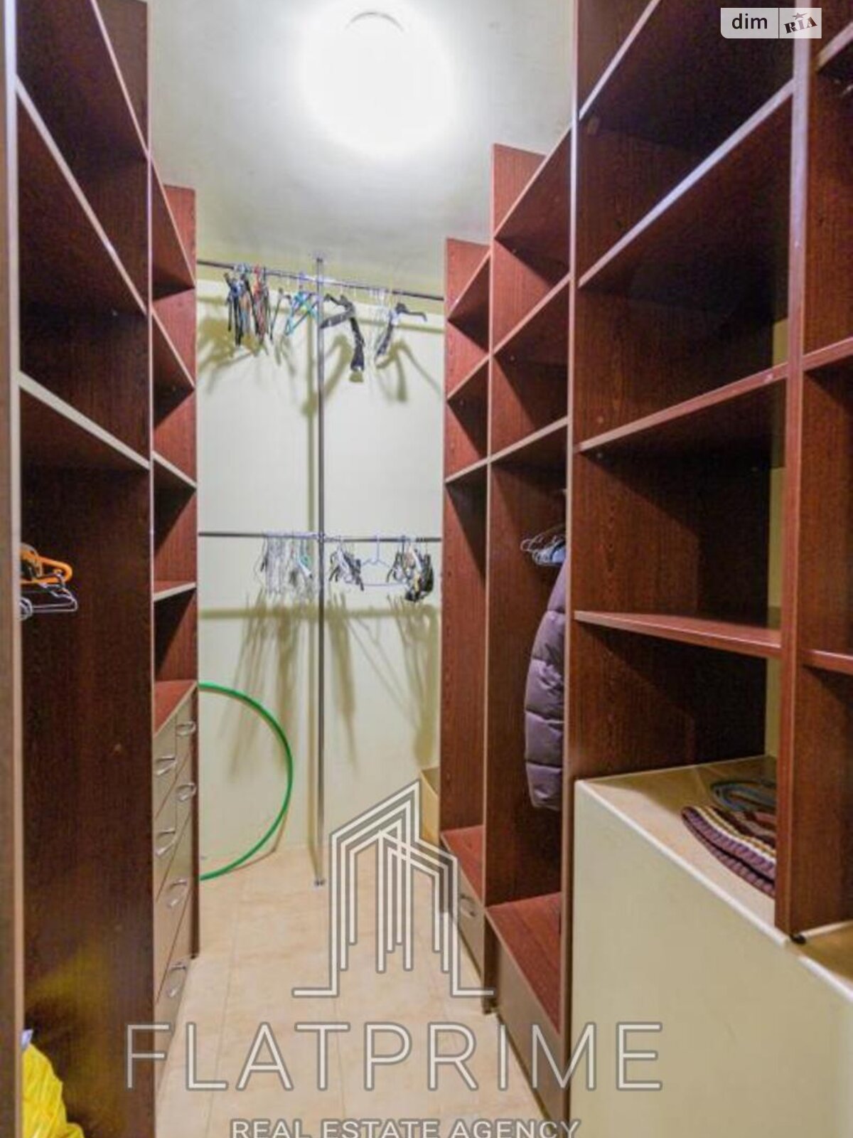 Продажа трехкомнатной квартиры в Киеве, на ул. Степана Руданского 4-6, район Сырец фото 1 Продажа трехкомнатной квартиры в Киеве, на ул. Степана Руданского 4-6, район Сырец фото 1