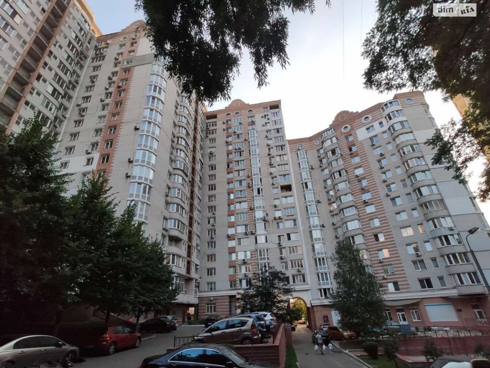 Продаж двокімнатної квартири в Києві, на вул. Степана Руданського 4-6, район Сирець фото 1 Продаж двокімнатної квартири в Києві, на вул. Степана Руданського 4-6, район Сирець фото 1