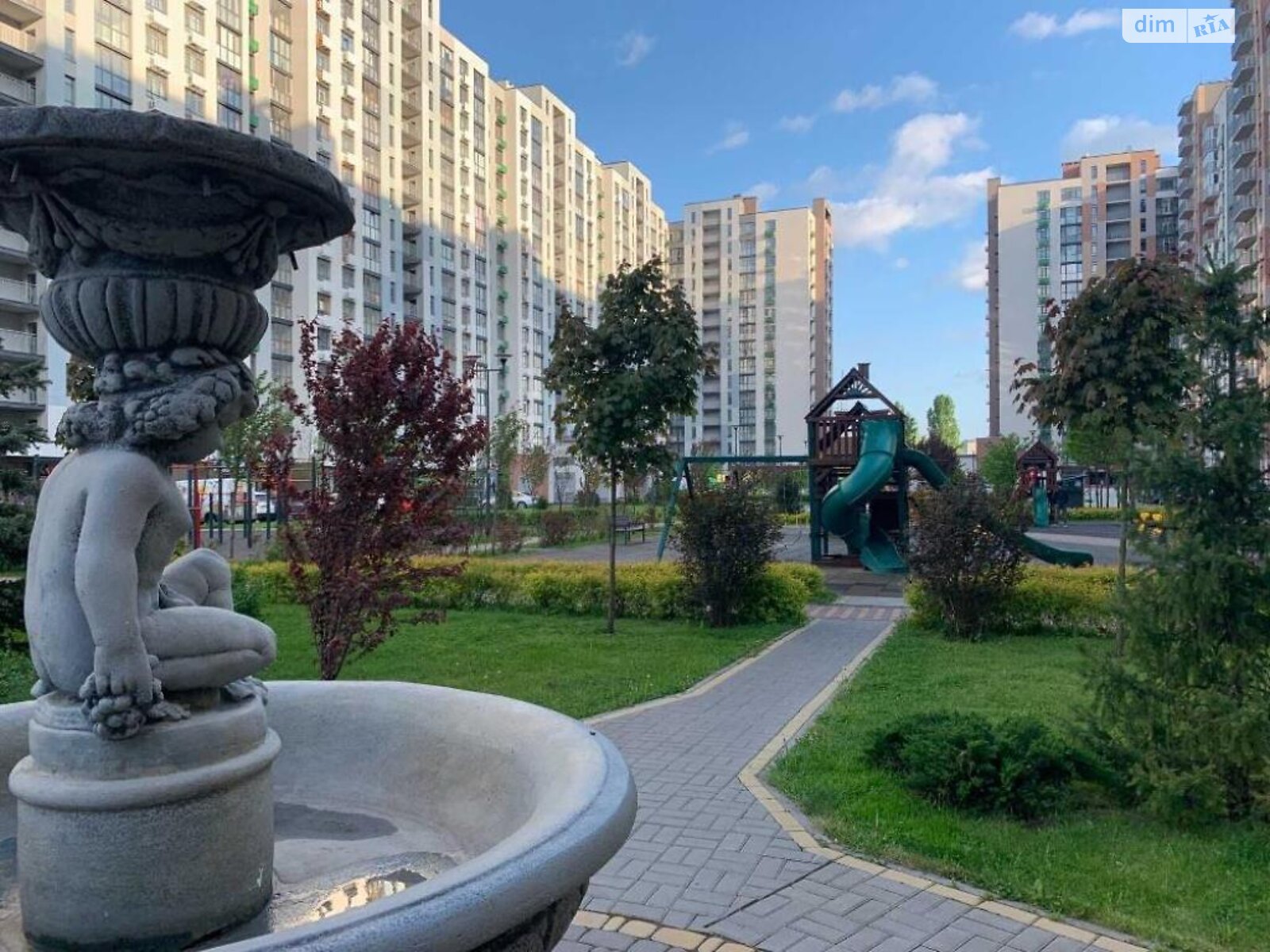 Продажа трехкомнатной квартиры в Киеве, на ул. Тираспольская 60, район Сырец фото 1