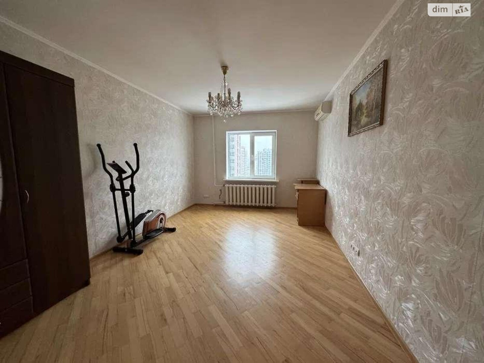 Продажа трехкомнатной квартиры в Киеве, на ул. Тираспольская 47, район Сырец фото 1