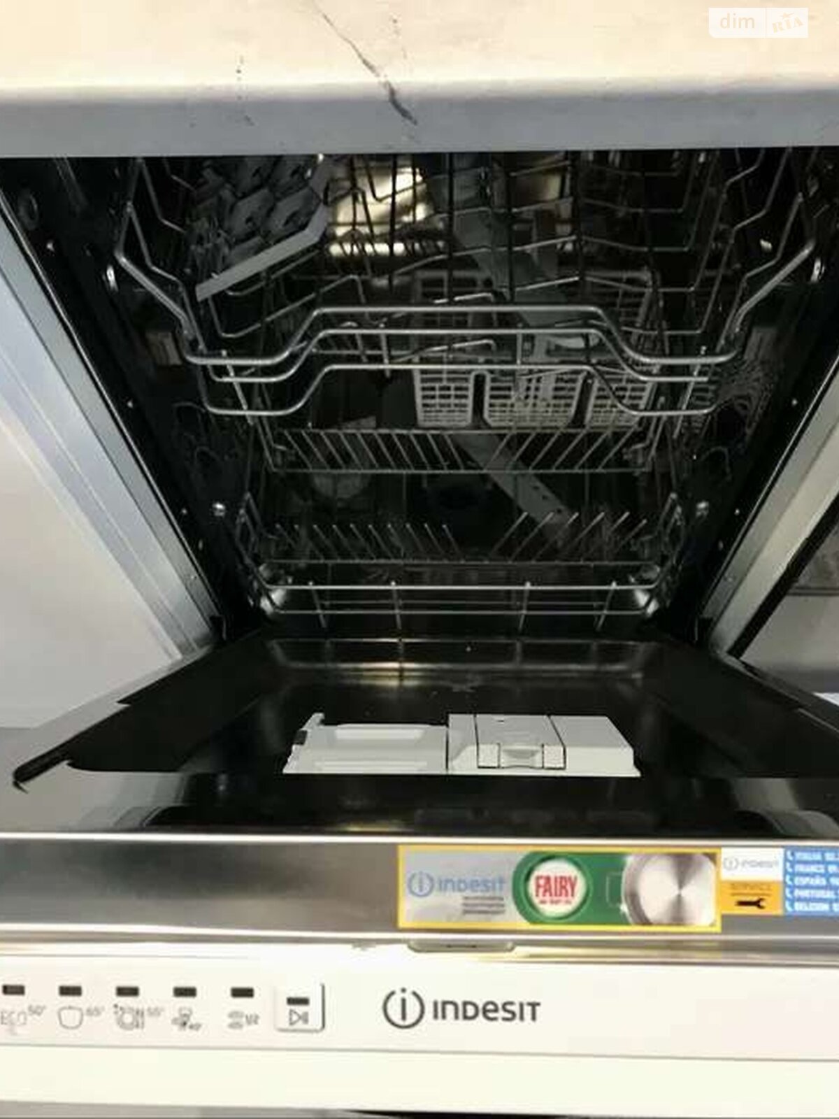 Продаж однокімнатної квартири в Києві, на вул. Українська 6, район Сирець фото 1 Продаж однокімнатної квартири в Києві, на вул. Українська 6, район Сирець фото 1