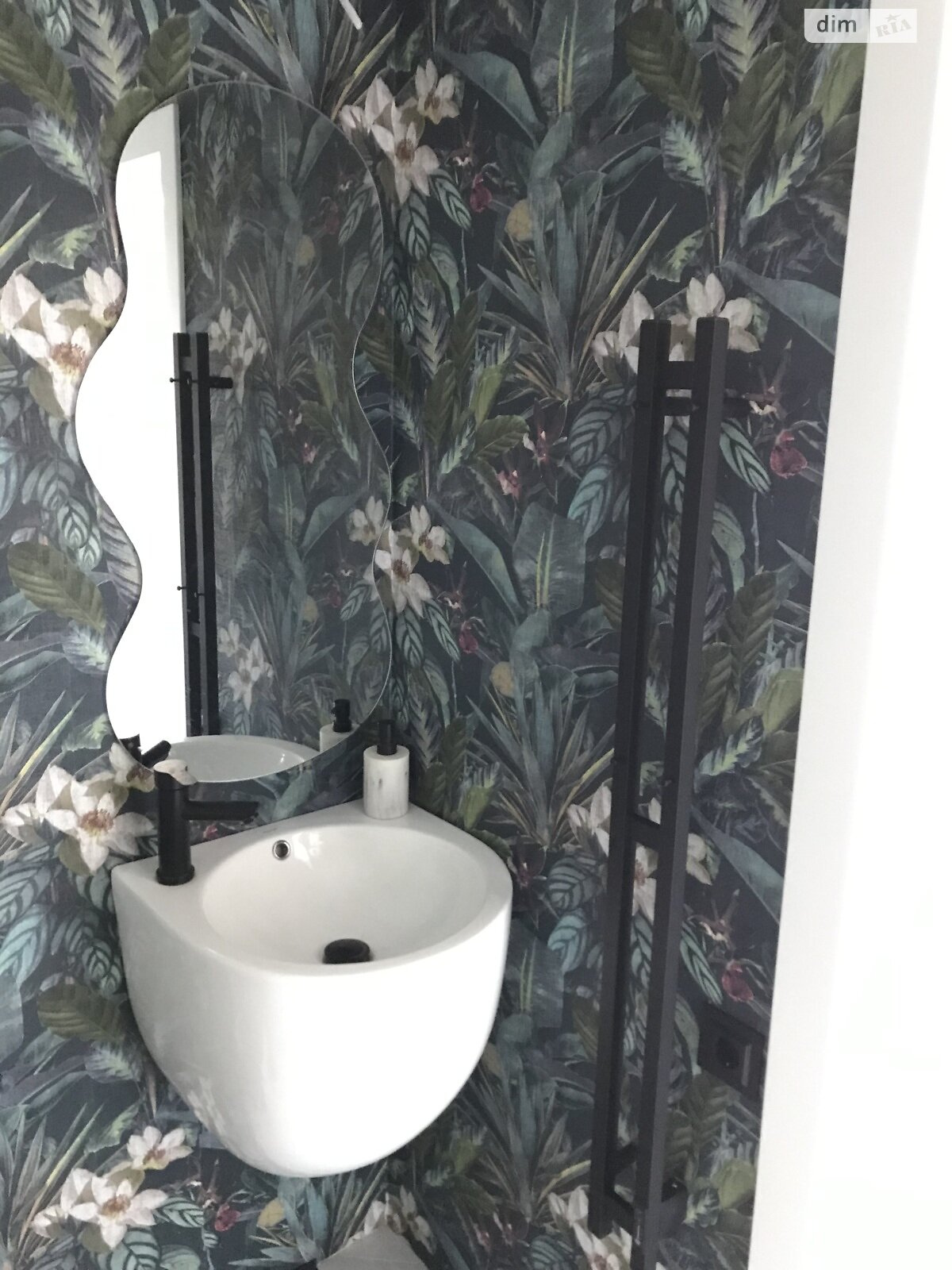 Продаж однокімнатної квартири в Києві, на вул. Українська 6, район Шевченківський фото 1