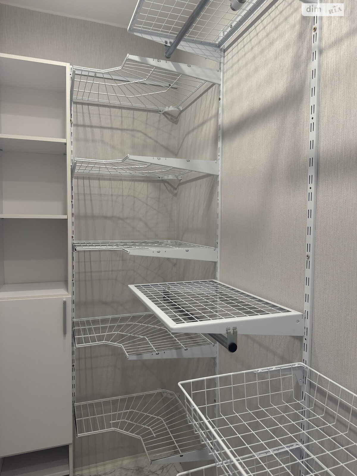 Продаж однокімнатної квартири в Києві, на вул. Українська 6, район Шевченківський фото 1