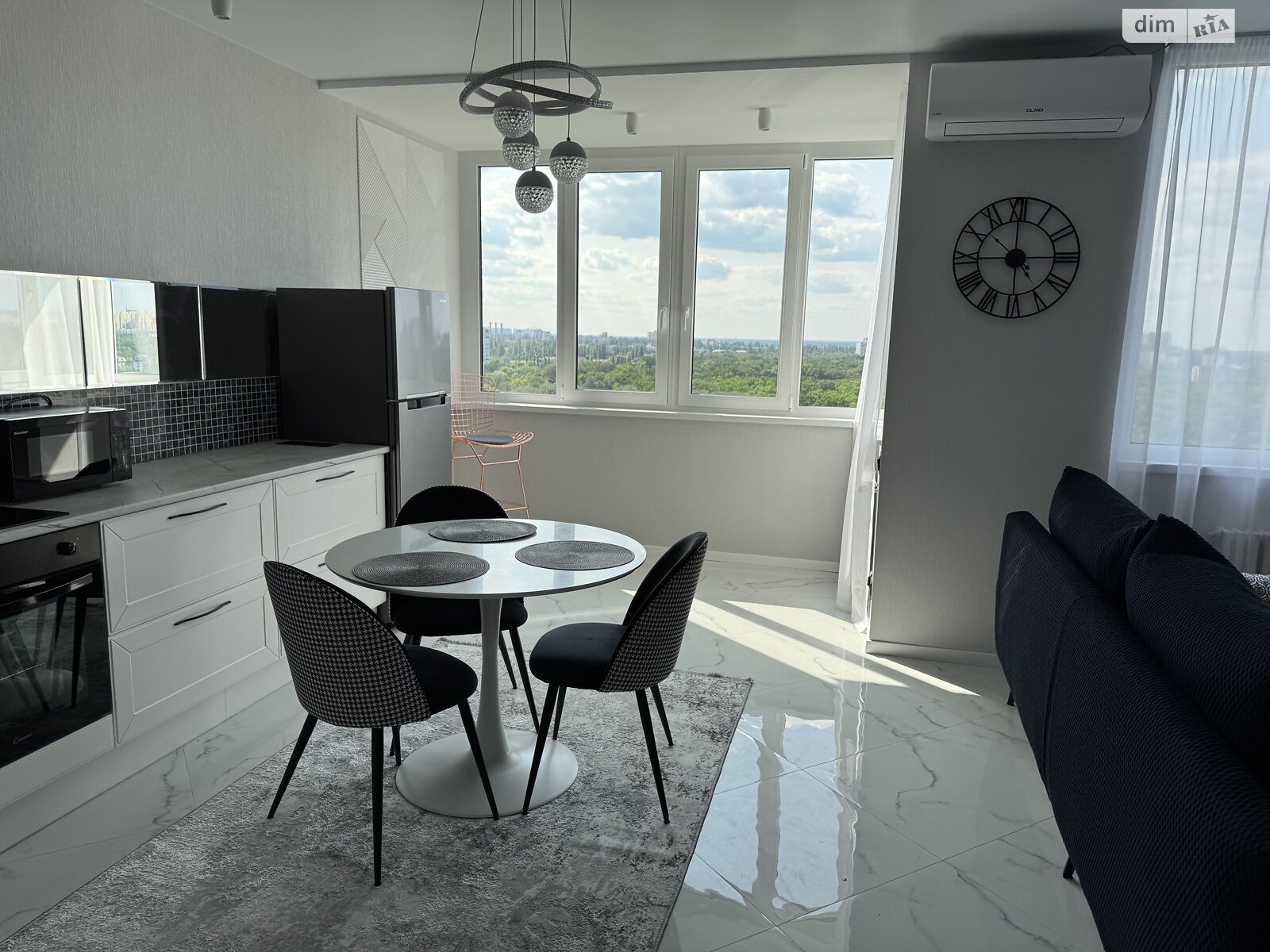 Продаж однокімнатної квартири в Києві, на вул. Українська 6, район Шевченківський фото 1