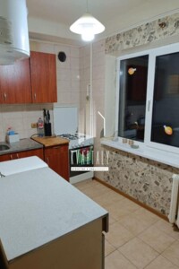 Продаж двокімнатної квартири в Києві, на вул. Володимира Сальського 21, район Сирець фото 2