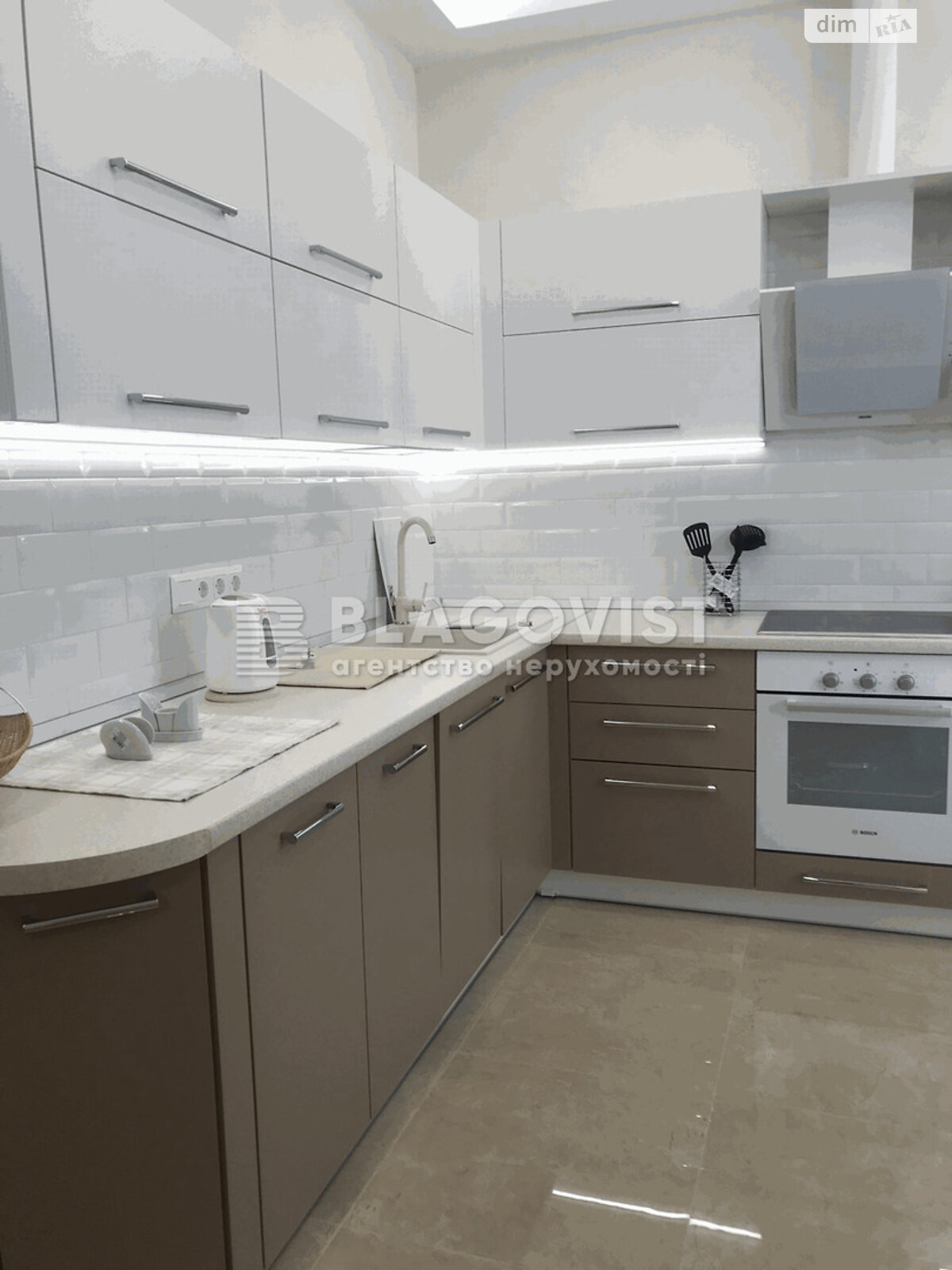 Продажа двухкомнатной квартиры в Киеве, на бул. Тараса Шевченко 33Б, фото 1