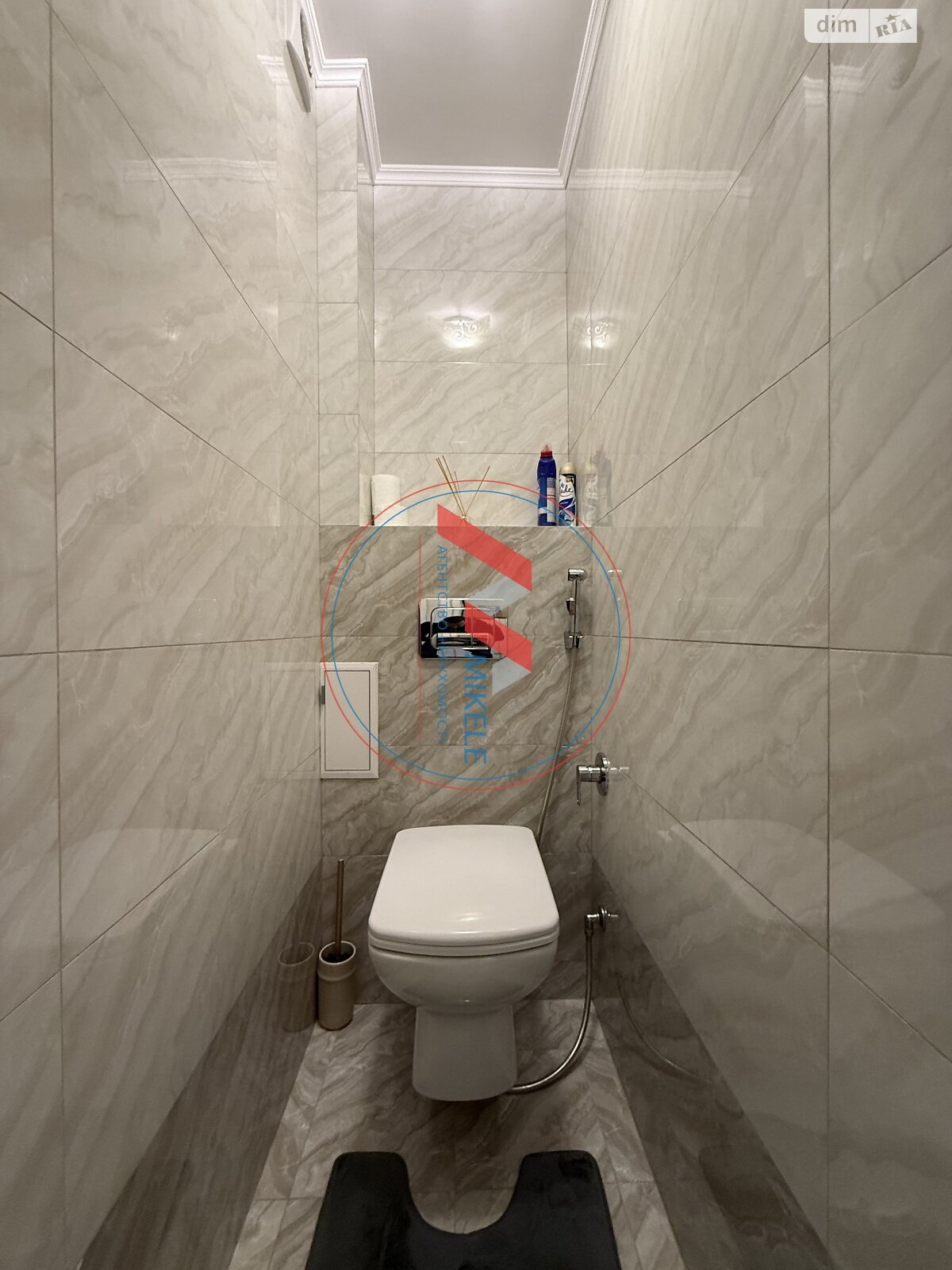 Продажа трехкомнатной квартиры в Киеве, на ул. Тарасовская 36А, фото 1