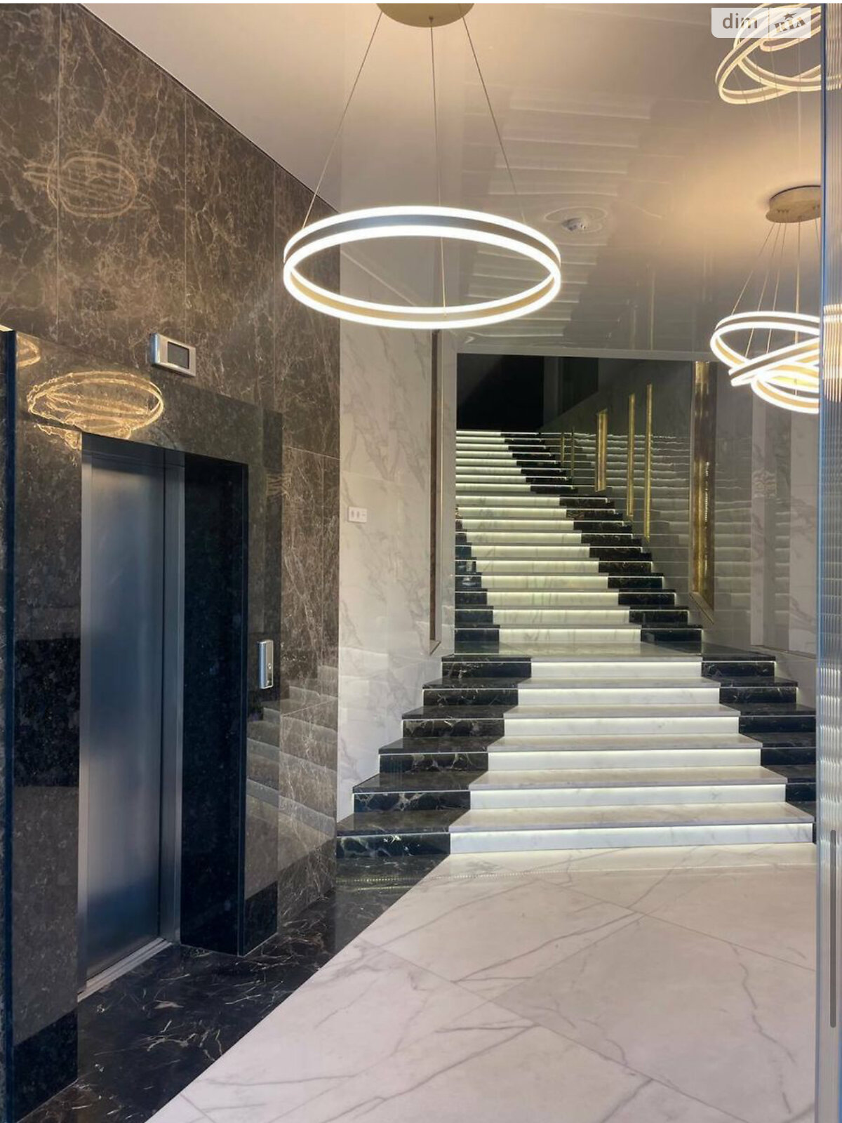 Продажа однокомнатной квартиры в Киеве, на ул. Глубочицкая 73, кв. 352, район Татарка фото 1