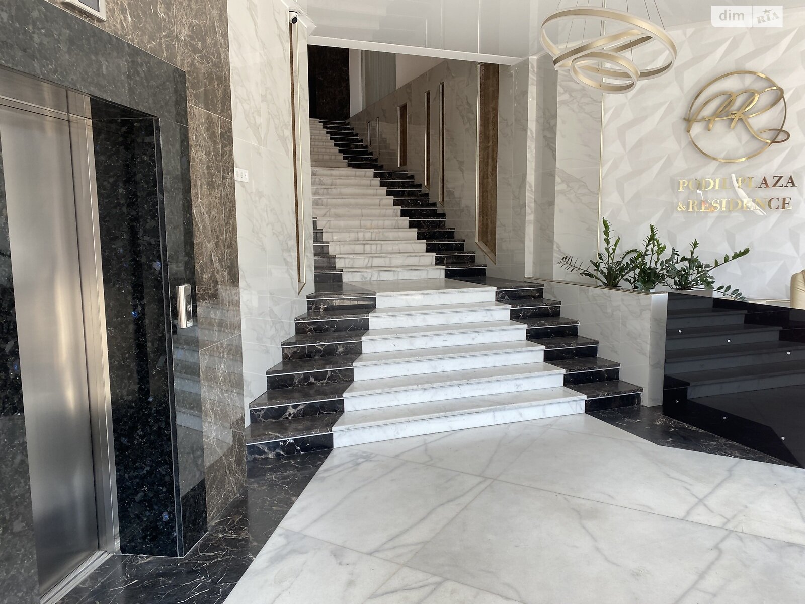 Продажа однокомнатной квартиры в Киеве, на ул. Глубочицкая 73-77, район Татарка фото 1