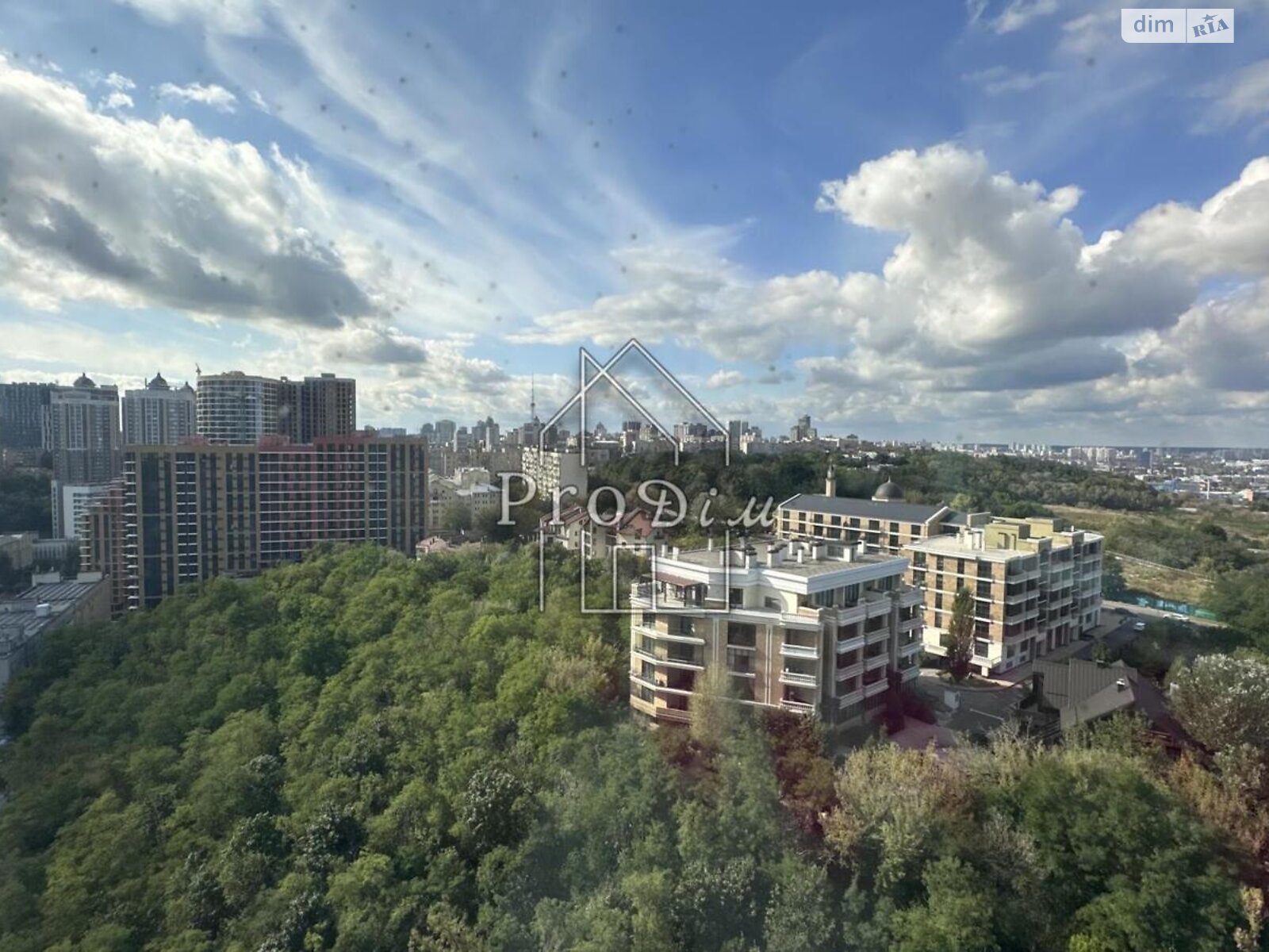 Продажа четырехкомнатной квартиры в Киеве, на ул. Глубочицкая 73, район Татарка фото 1