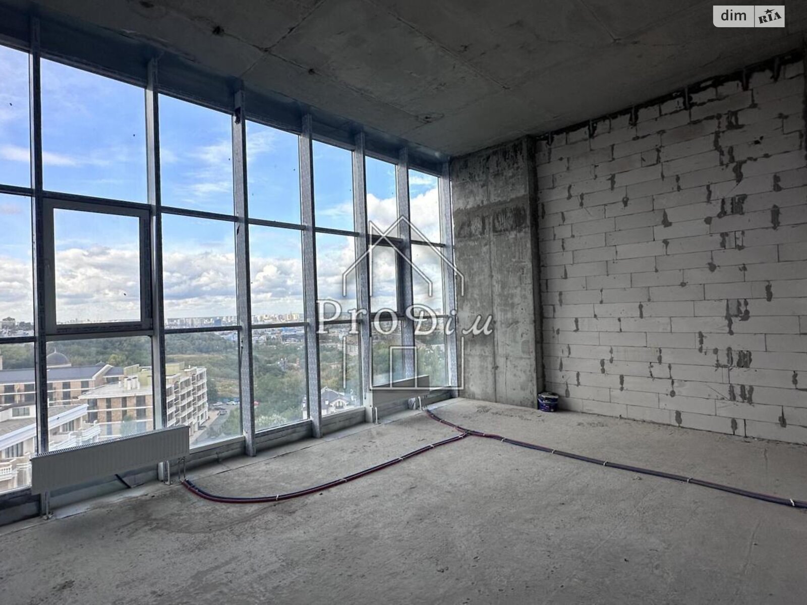 Продажа четырехкомнатной квартиры в Киеве, на ул. Глубочицкая 73, район Татарка фото 1