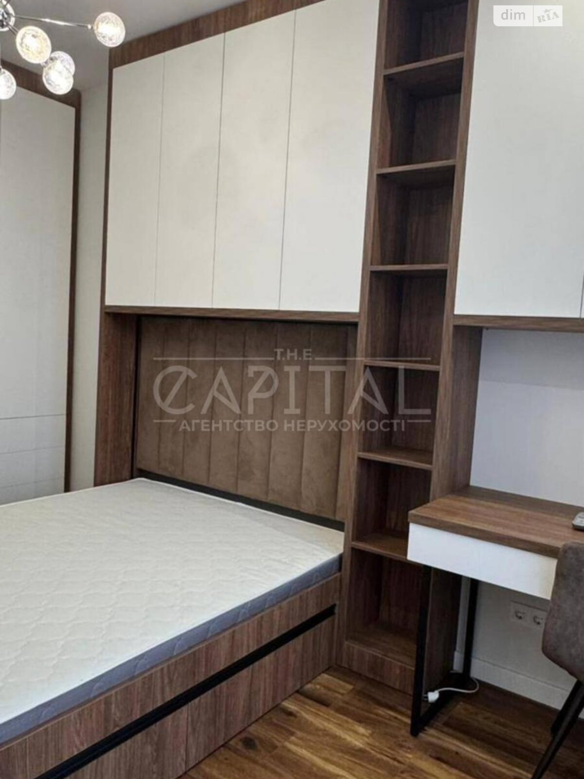 Продажа двухкомнатной квартиры в Киеве, на ул. Глубочицкая 73-77, район Татарка фото 1