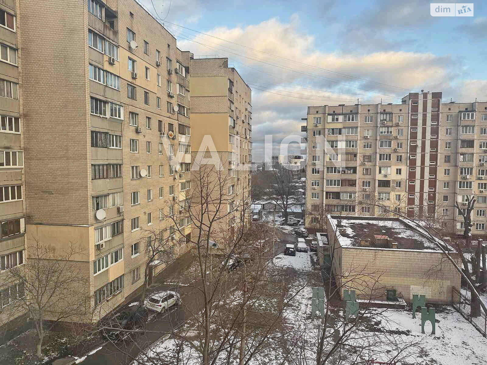 Продаж трикімнатної квартири в Києві, на вул. Князя Володимира Мономаха 26Б, район Татарка фото 1 Продаж трикімнатної квартири в Києві, на вул. Князя Володимира Мономаха 26Б, район Татарка фото 1