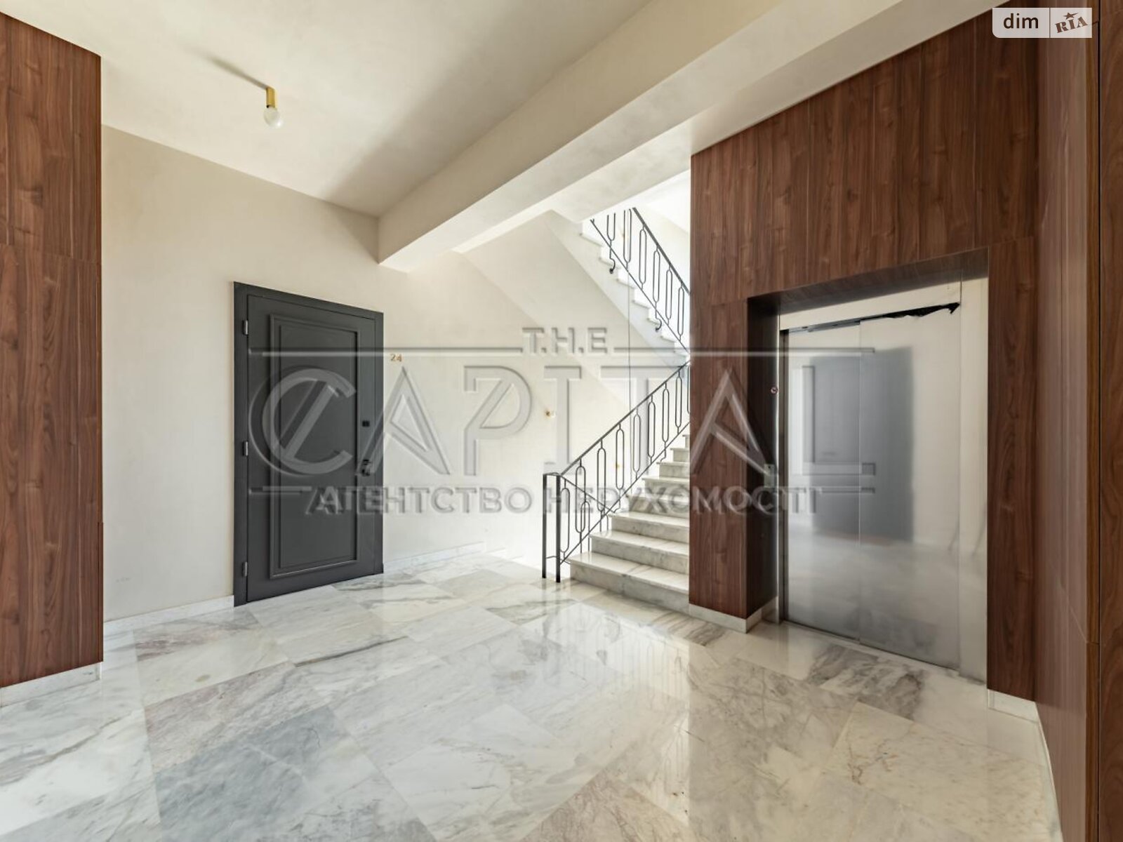 Продажа трехкомнатной квартиры в Киеве, на пер. Лукьяновский 2А, район Татарка фото 1 Продажа трехкомнатной квартиры в Киеве, на пер. Лукьяновский 2А, район Татарка фото 1